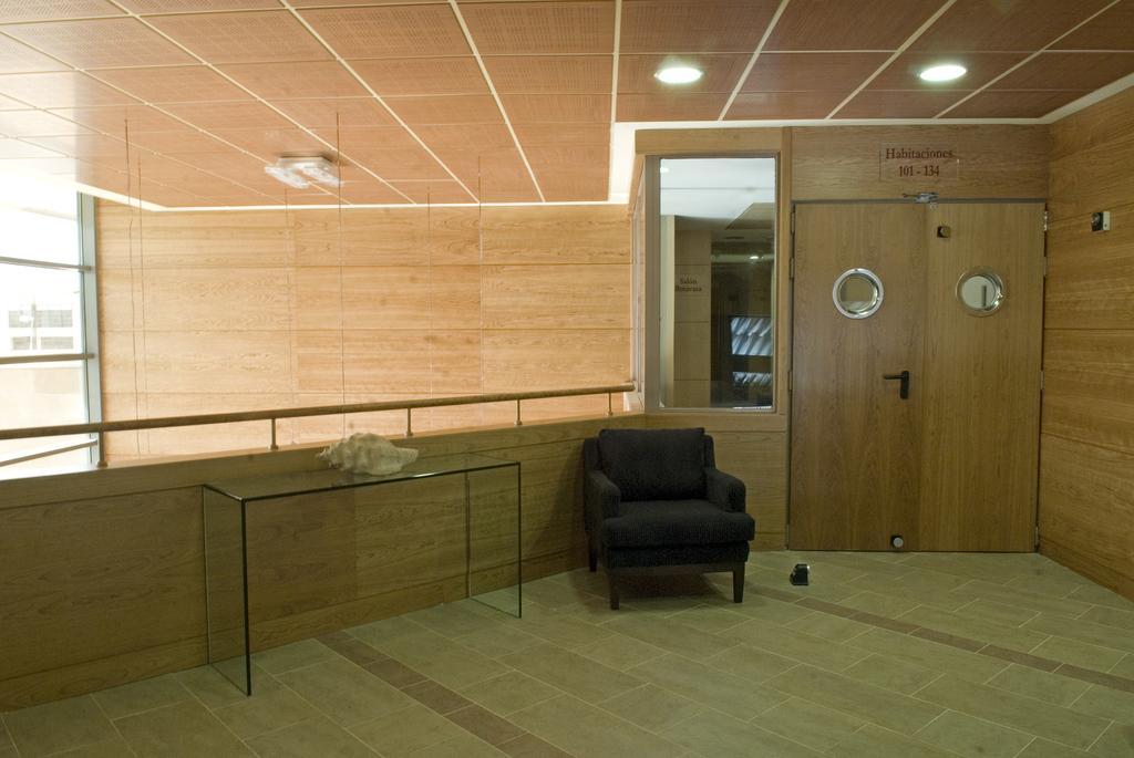 Hotel Azuqueca Azuqueca de Henares Zewnętrze zdjęcie