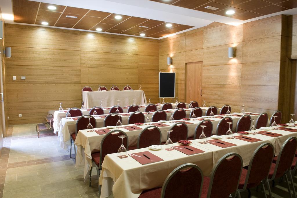 Hotel Azuqueca Azuqueca de Henares Zaplecze biznesowe zdjęcie