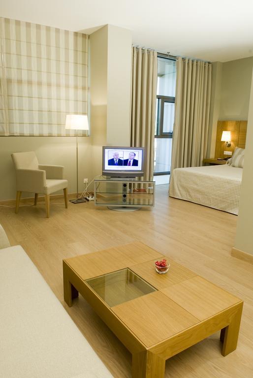 Hotel Azuqueca Azuqueca de Henares Zewnętrze zdjęcie